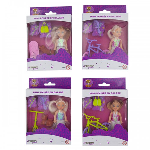  MINI POUPEE EN BALADE