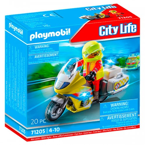  URGENTISTE AVEC MOTO ET...